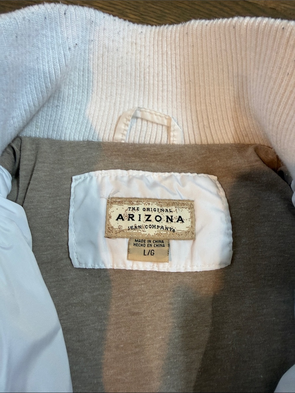 White Puffer Jacket - Picture 2 of 3